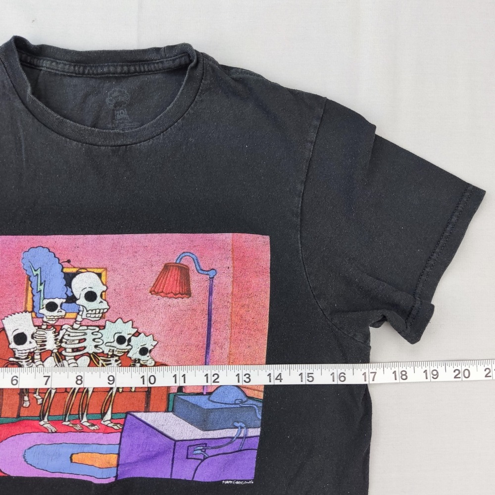 The Simpsons T-Shirt Mens Small Black Skeleton Family Couch Graphic Tee Horror - Picture 5 of 6